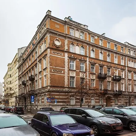 Center Nowogrodzka *